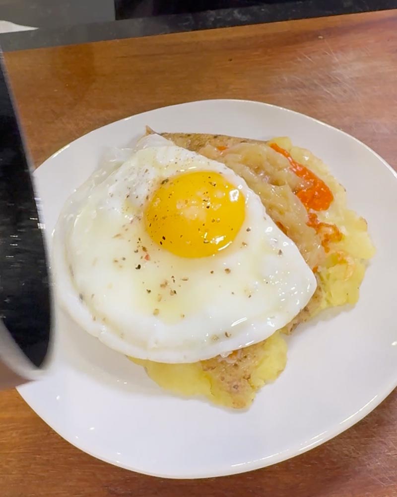 paso a paso echar el huevo