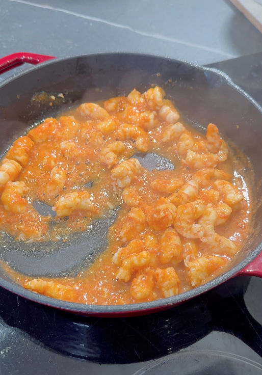 fideuá de langostinos